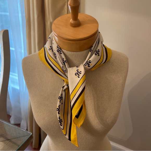 Vintage Cedar Crest College, Allentown PA Scarf, Bandana - Picture 3 of 16